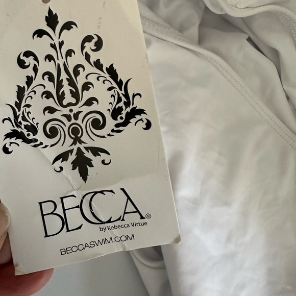 Becca one piece swim suit white XL NWT - Picture 3 of 5